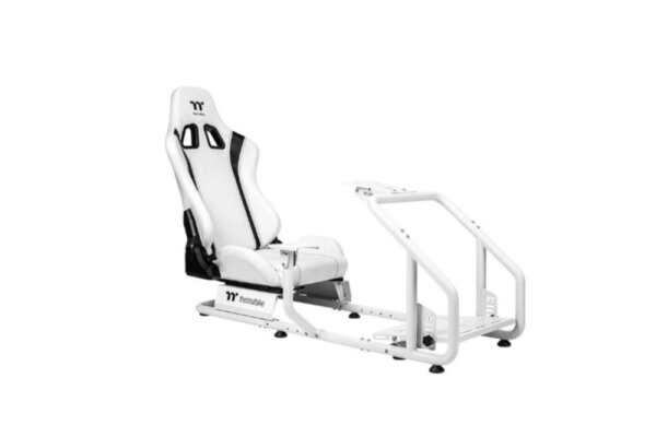 GR300 Simulator Cockpit Snow